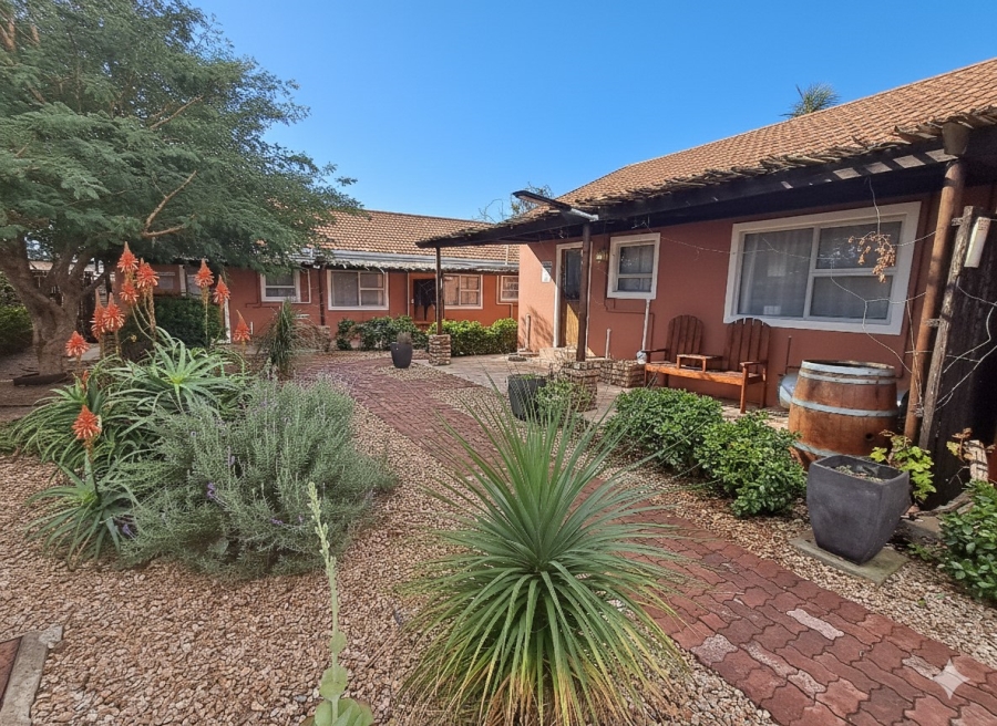 8 Bedroom Property for Sale in Colchester Eastern Cape